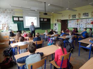 Szkolna lekcja prawa